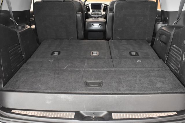 Used 2018 Chevrolet Tahoe LT w/ Luxury Package AWD/4WD image 15