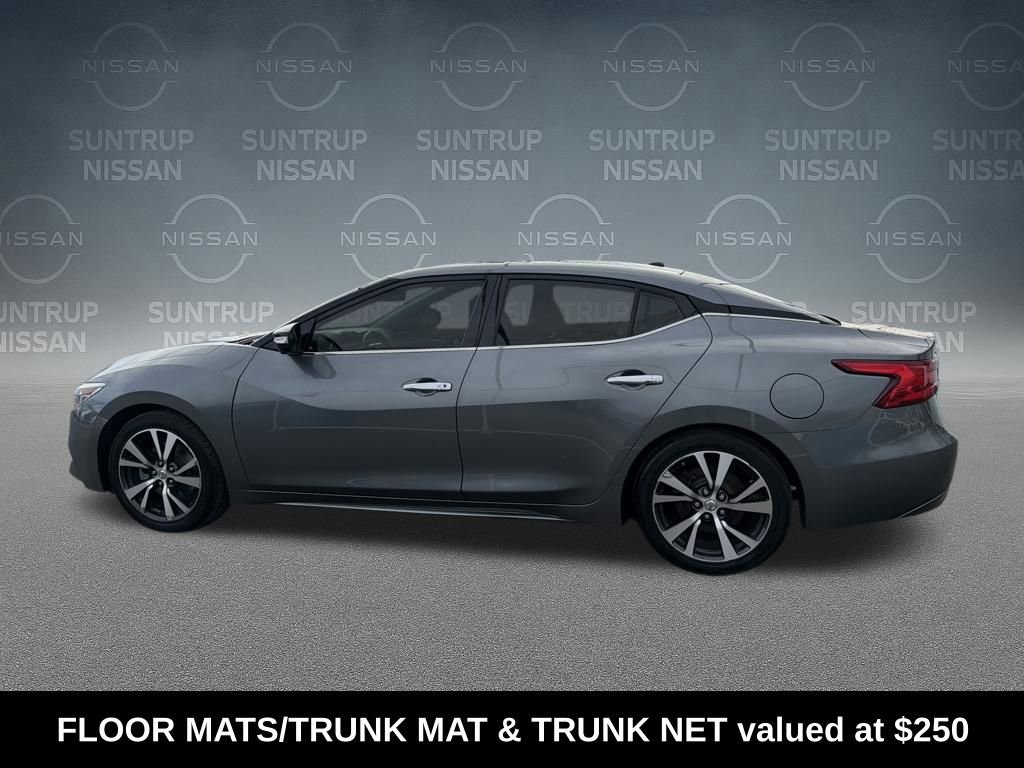 Used 2017 Nissan Maxima Platinum image 2
