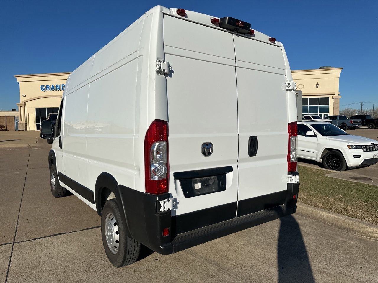 Used 2023 RAM ProMaster 2500 image 9