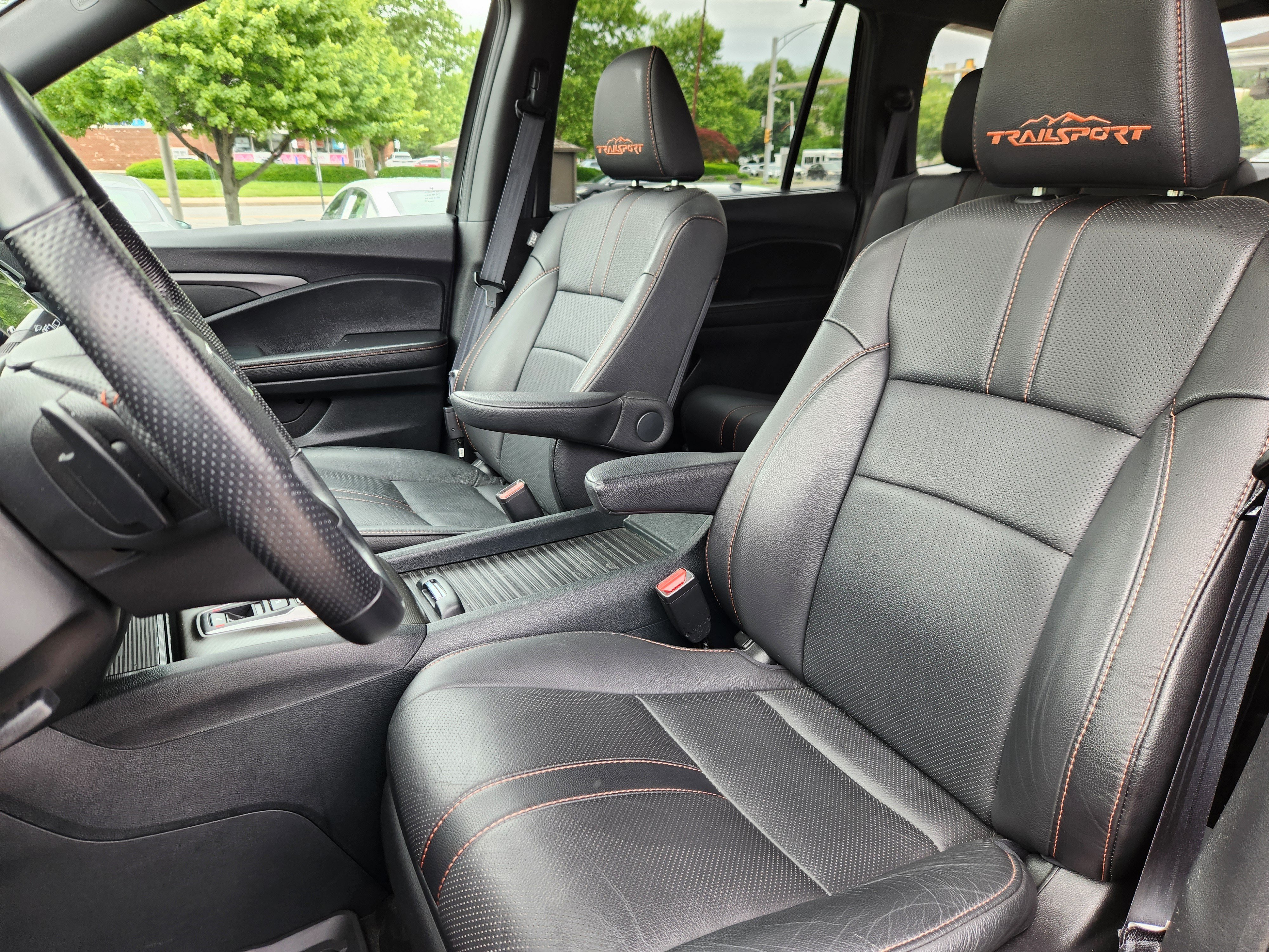 Used 2023 Honda Passport TrailSport image 7