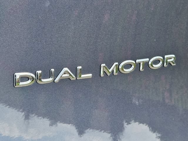 Used 2023 Tesla Model Y Long Range AWD/4WD image 9