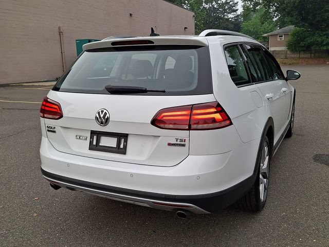 Used 2018 Volkswagen Golf Alltrack SEL AWD/4WD image 10