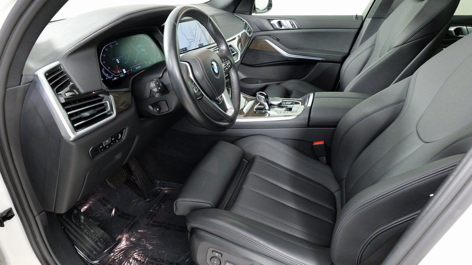 Used 2022 BMW X5 xDrive40i w/ Parking Assistance Package image 27