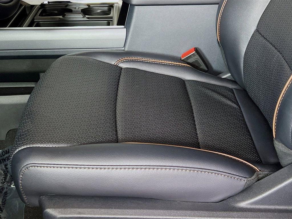 New 2025 Ford F250 Lariat w/ Lariat Ultimate Package image 23