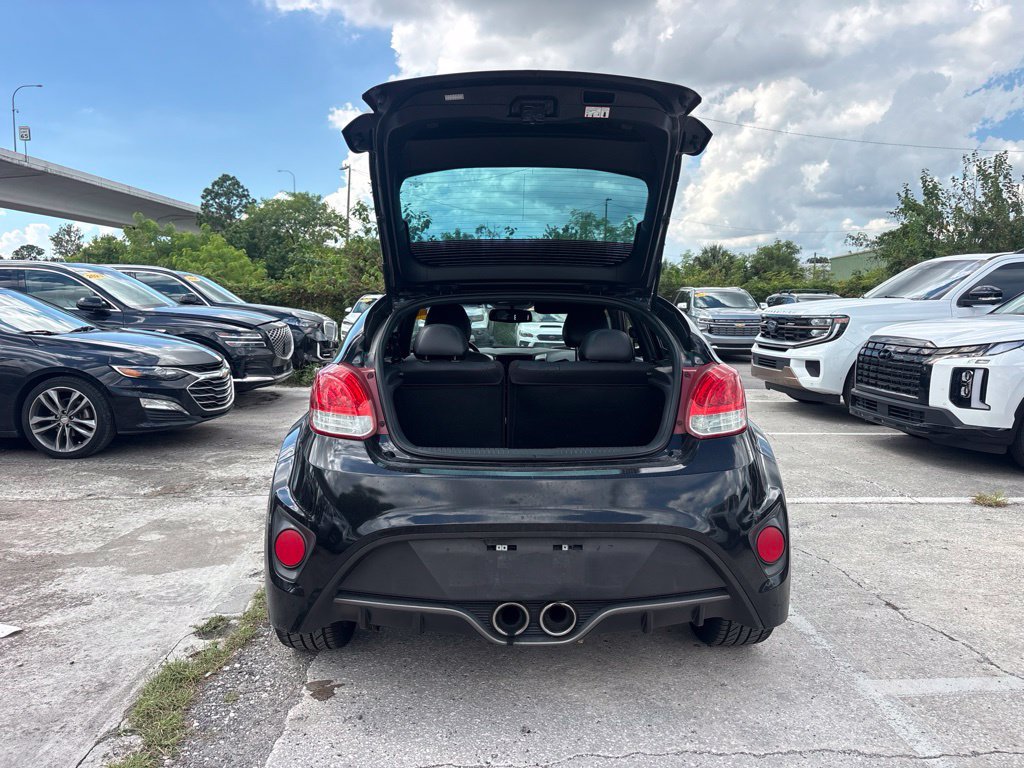 Used 2016 Hyundai Veloster Turbo FWD image 13