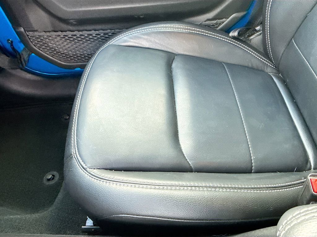 Used 2023 Jeep Wrangler Unlimited Sahara w/ Cold Weather Group image 18