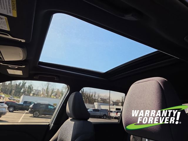 Used 2025 Subaru Forester Premium image 13