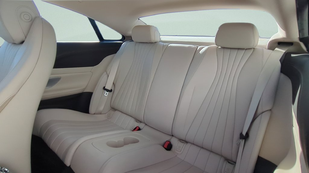 Used 2018 Mercedes-Benz E 400 Coupe image 9