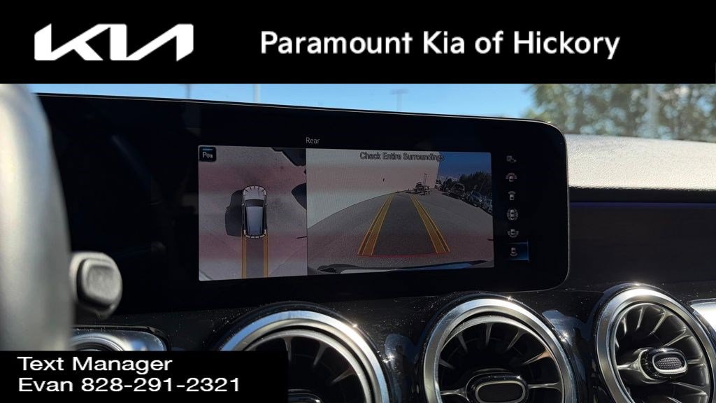 Used 2022 Mercedes-Benz GLB 250 4MATIC image 9