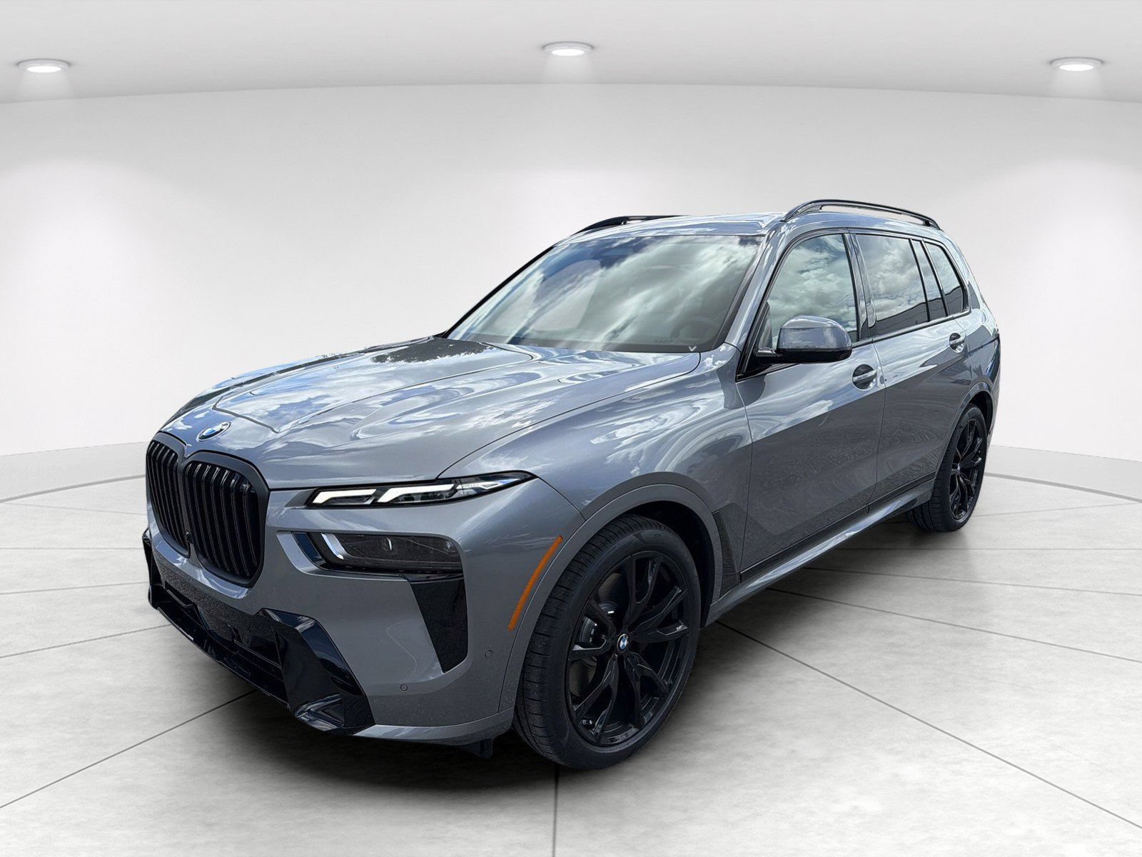 New 2027 BMW X7 xDrive40i w/ M Sport Package AWD/4WD image 8