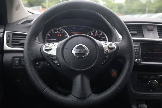 Used 2019 Nissan Sentra SV w/ Special Edition Package FWD image 7