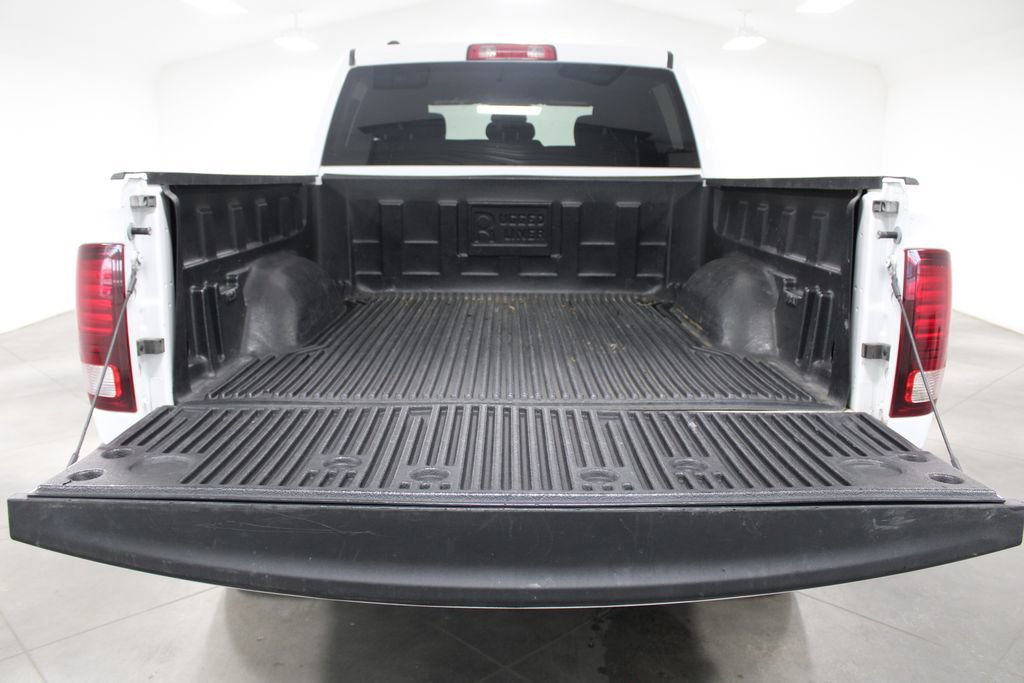 Used 2024 RAM 1500 Classic Warlock image 16
