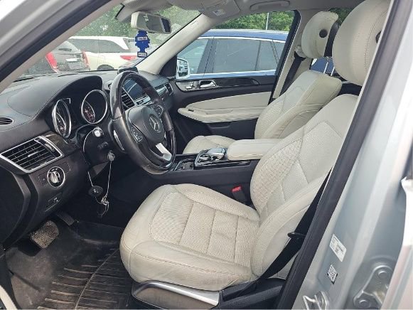 Used 2017 Mercedes-Benz GLS 550 4MATIC image 5