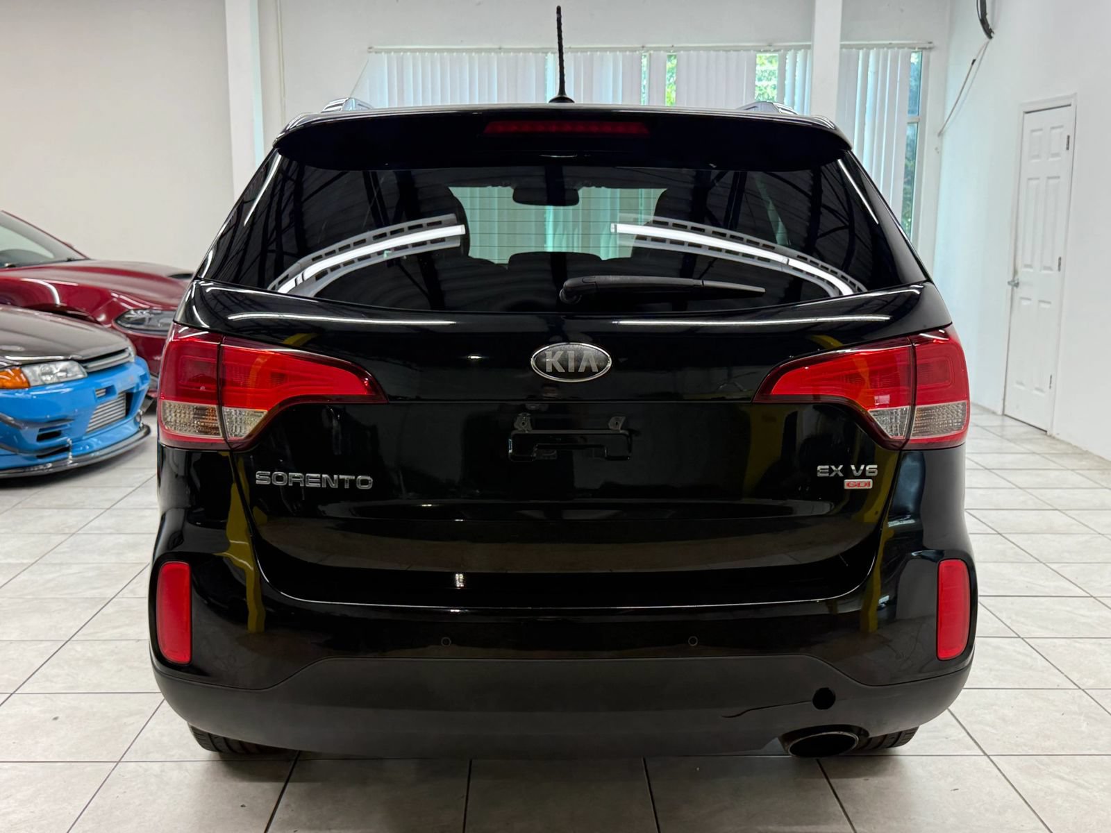 Used 2014 Kia Sorento EX w/ EX V6 Touring Package AWD/4WD image 8