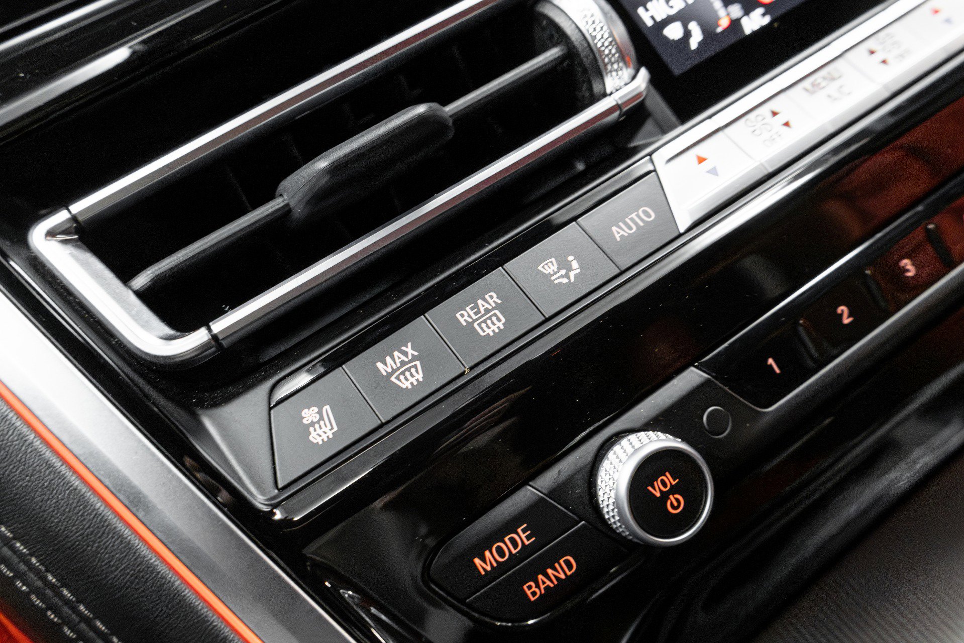 Used 2023 BMW ALPINA B8 xDrive Gran Coupe image 66