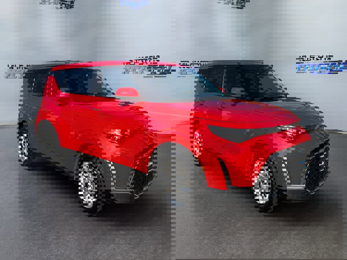 Used 2024 Kia Soul LX w/ Option Group 015 image 3