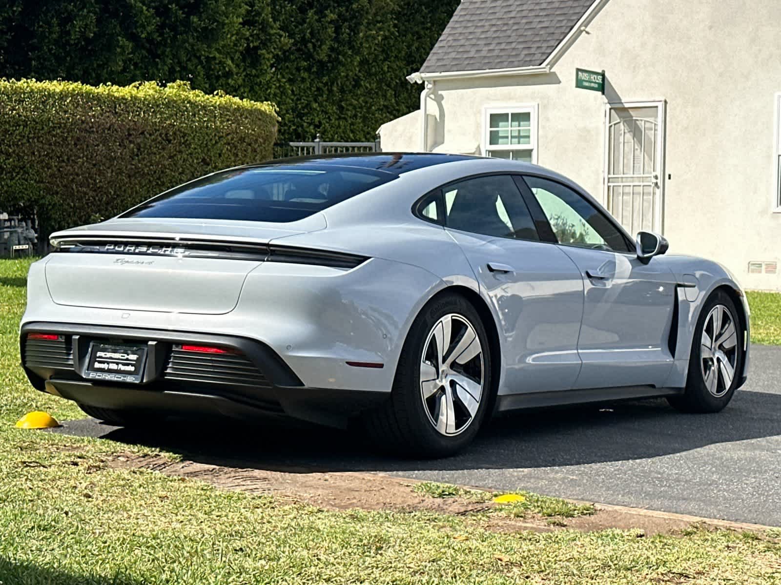 New 2026 Porsche Taycan AWD/4WD image 8