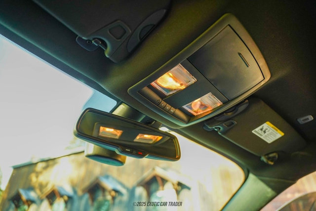 Used 2017 Dodge Challenger SRT Hellcat image 33