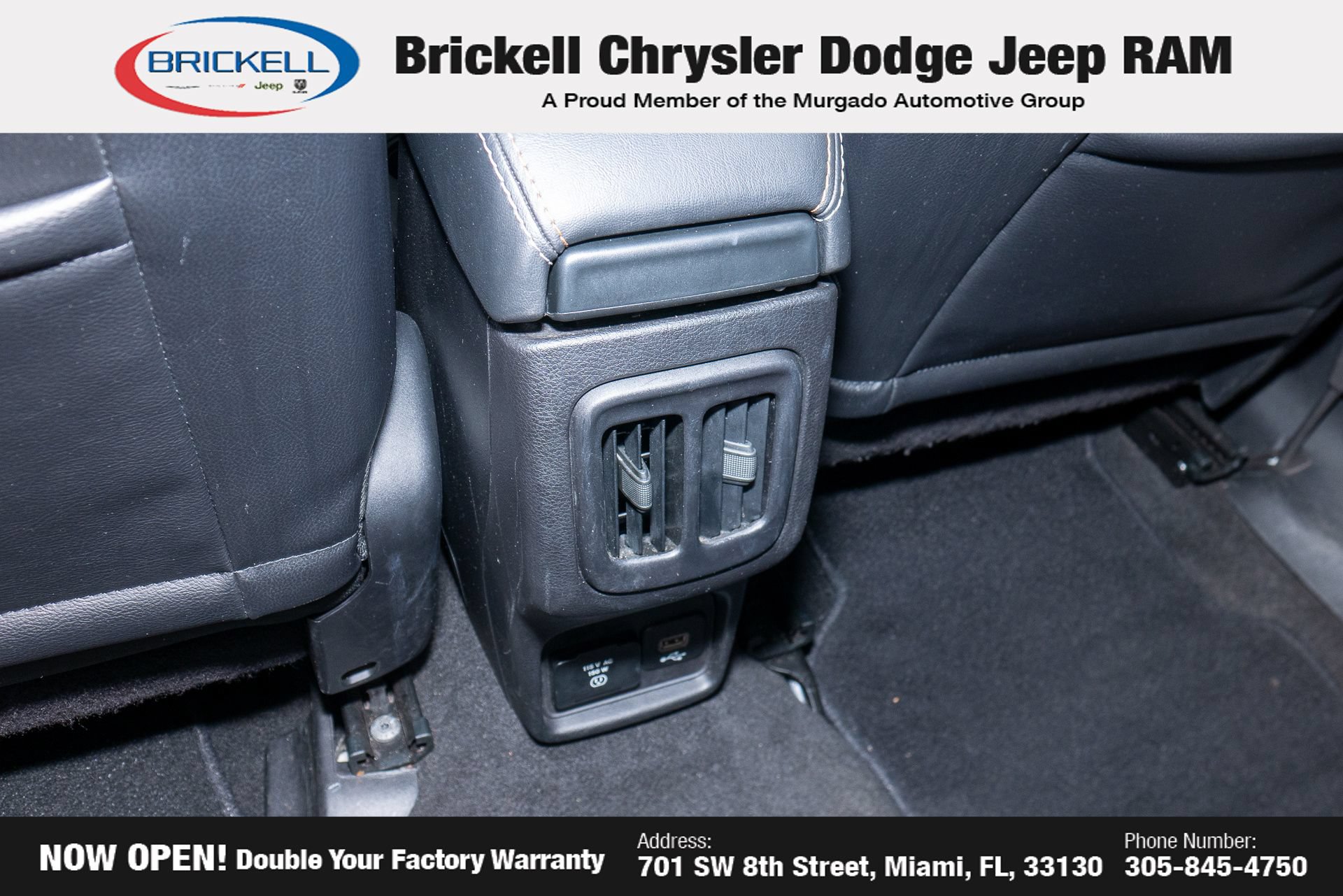 Used 2017 Jeep Compass Latitude w/ Popular Equipment Group FWD image 27