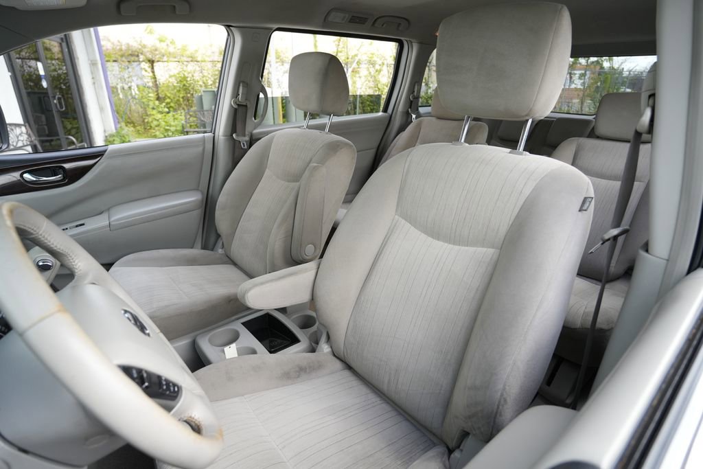 Used 2016 Nissan Quest SV FWD image 16