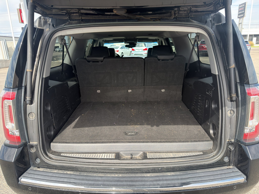 Certified 2019 GMC Yukon XL Denali AWD/4WD image 30