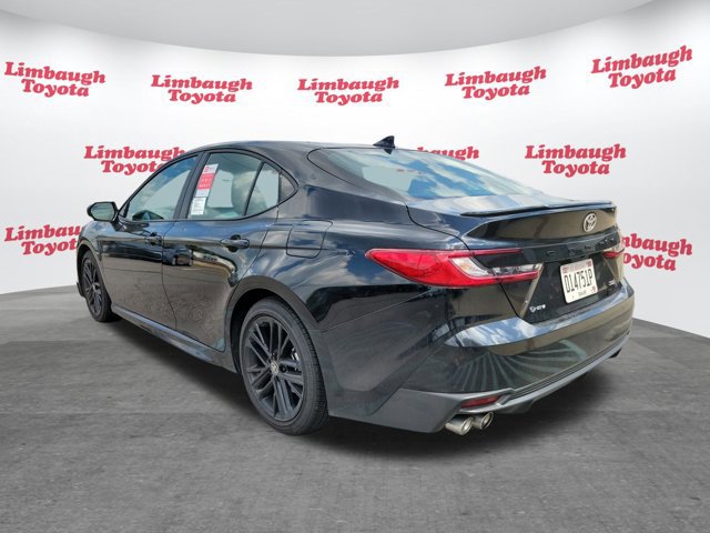 Used 2025 Toyota Camry SE image 23