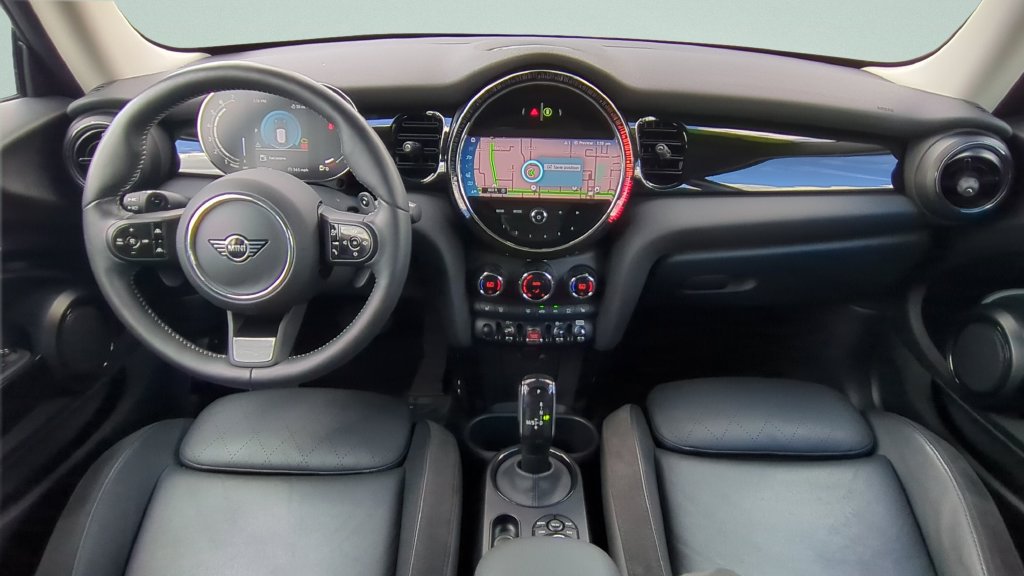 Used 2024 MINI Cooper S w/ Signature Upholstery Package FWD image 11