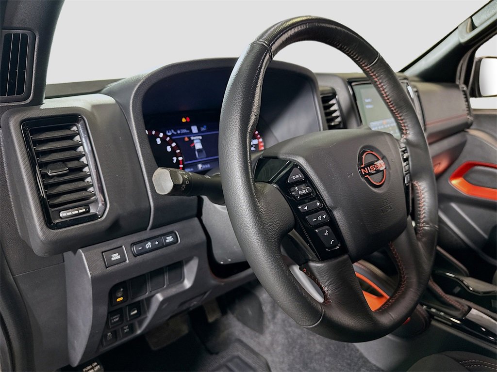 Used 2023 Nissan Frontier PRO-4X w/ Technology Package image 10