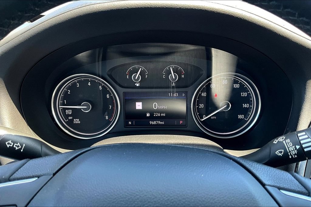 Used 2020 Buick Enclave Essence w/ Sound and Sites Package FWD image 15