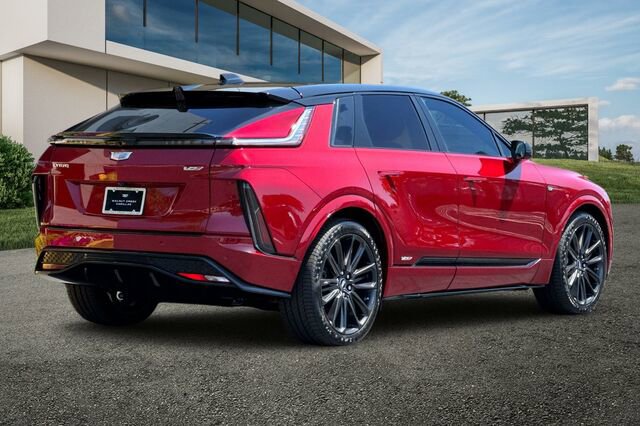 New 2026 Cadillac Lyriq V w/ LPO, Floor Liner Package image 4