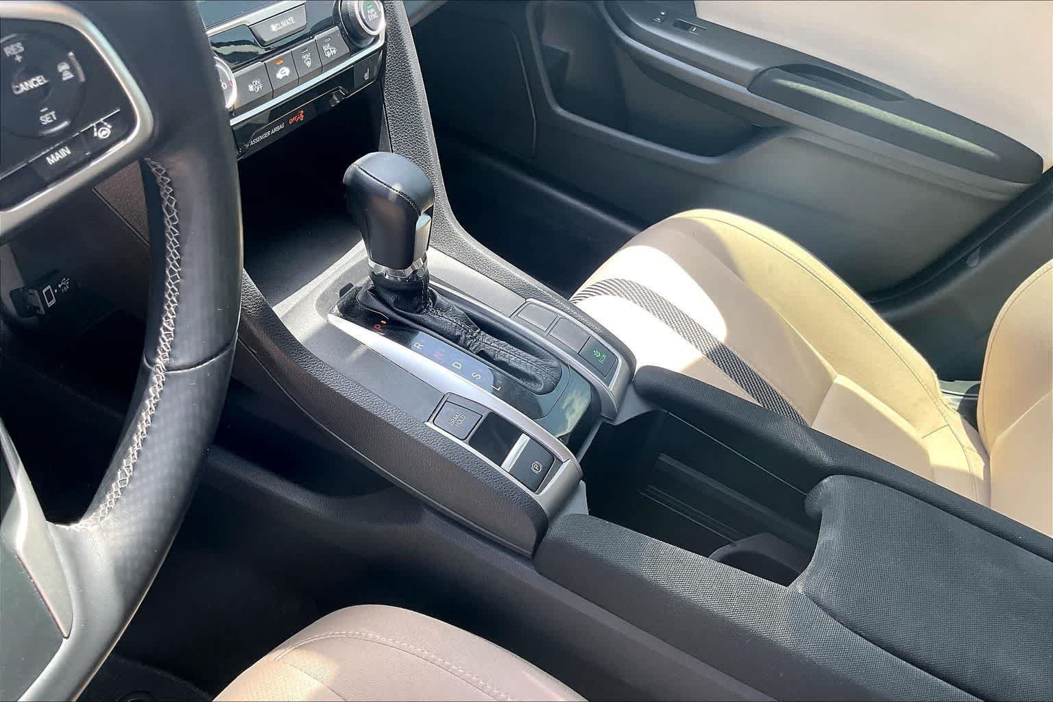 Used 2018 Honda Civic EX-T image 14