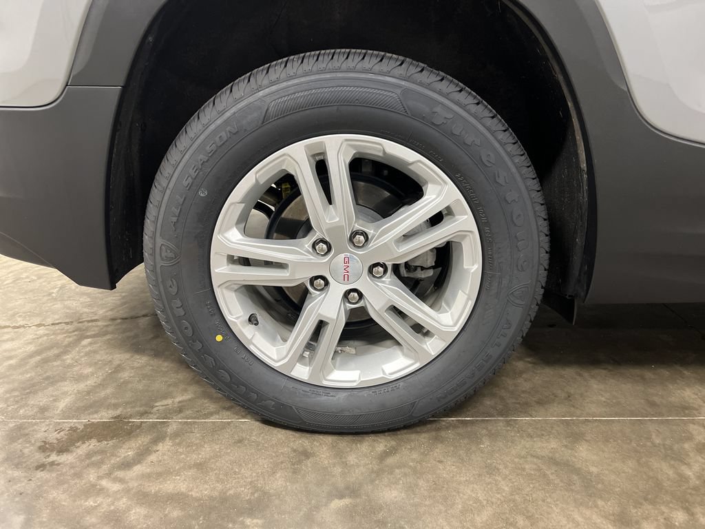 Certified 2023 GMC Terrain SLE w/ Driver Convenience Package AWD/4WD image 10