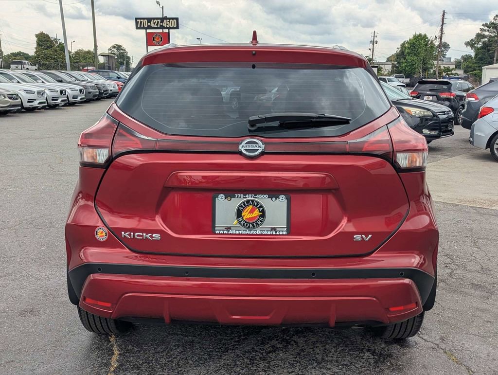 Used 2021 Nissan Kicks SV FWD image 6