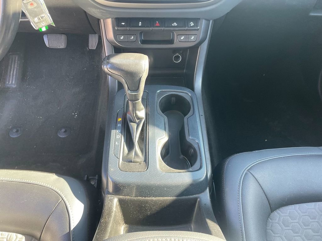 Used 2017 Chevrolet Colorado Z71 AWD/4WD image 22