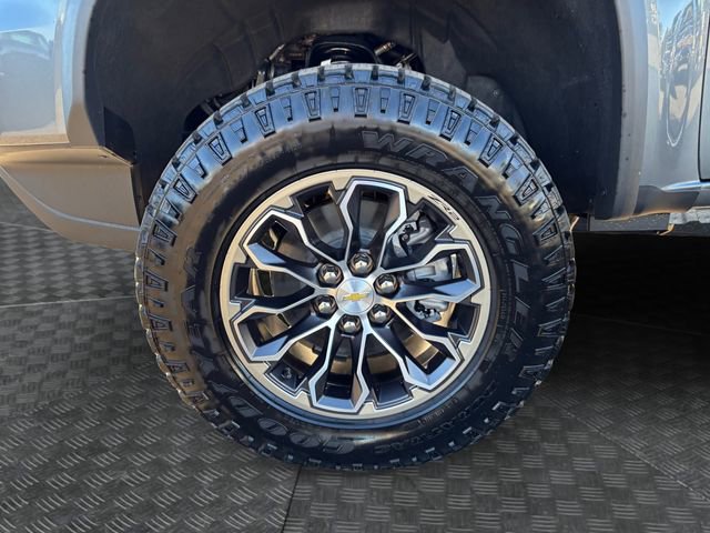 Used 2021 Chevrolet Colorado ZR2 image 14