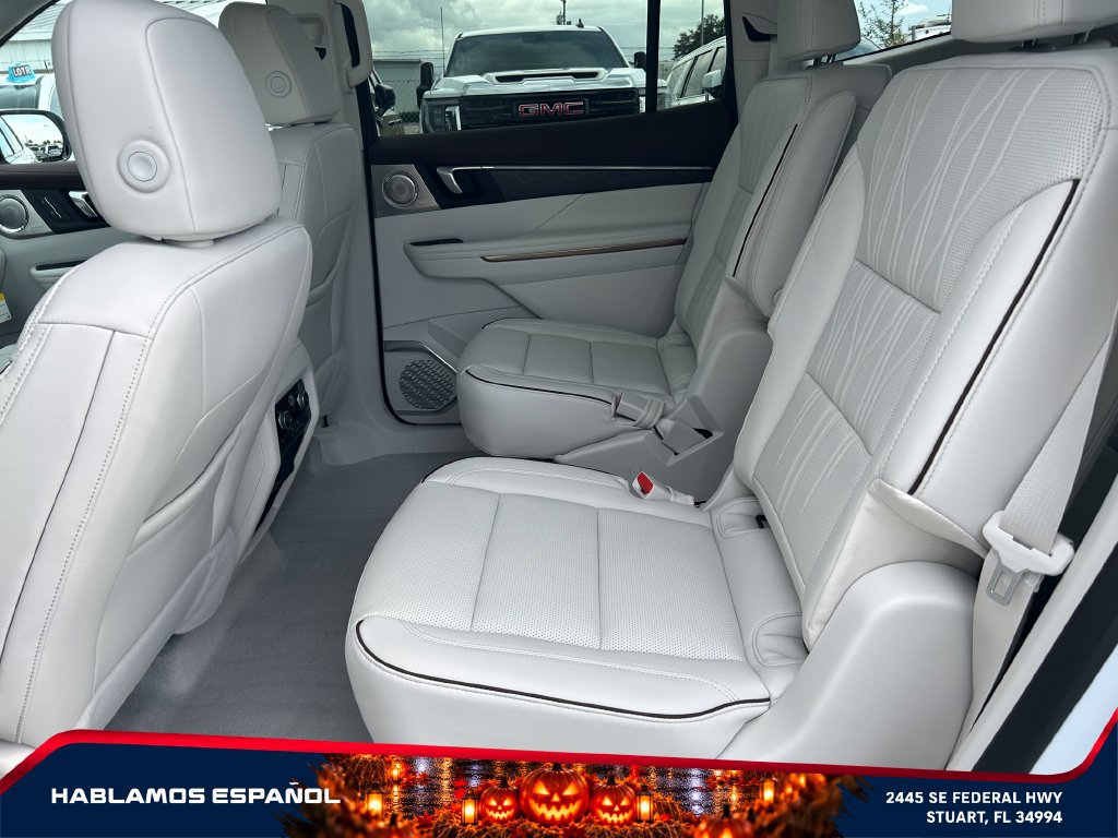 New 2026 Buick Enclave Avenir w/ Super Cruise Package AWD/4WD image 11