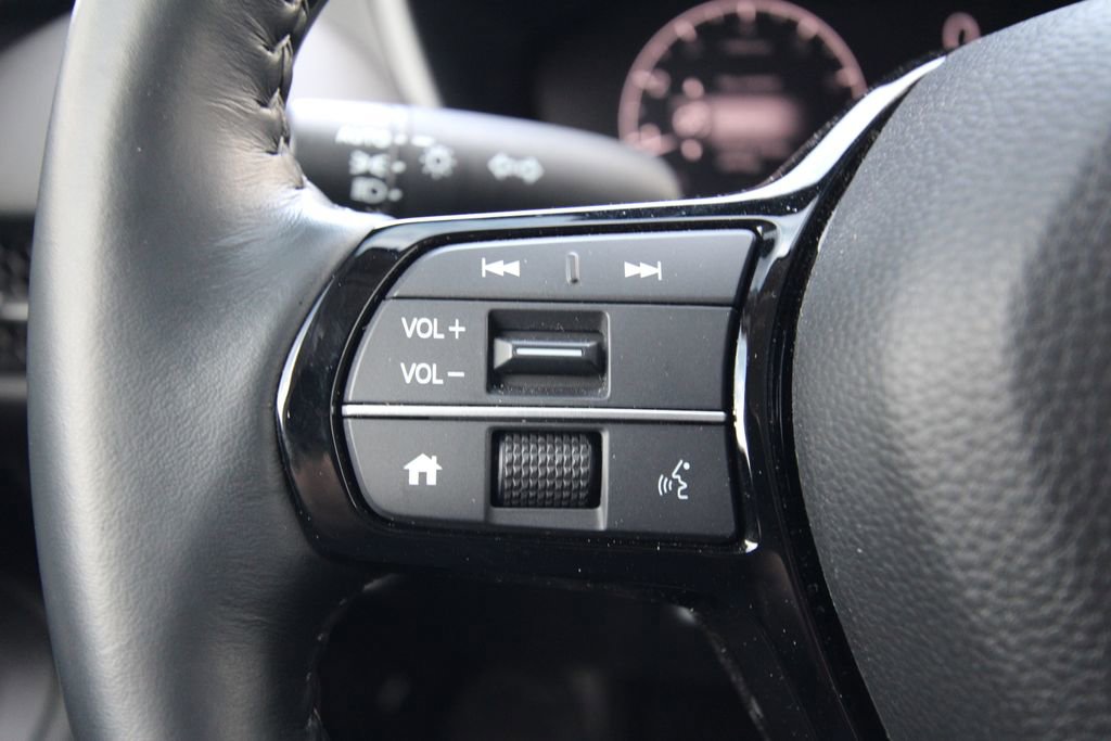 Used 2023 Honda HR-V EX-L image 20