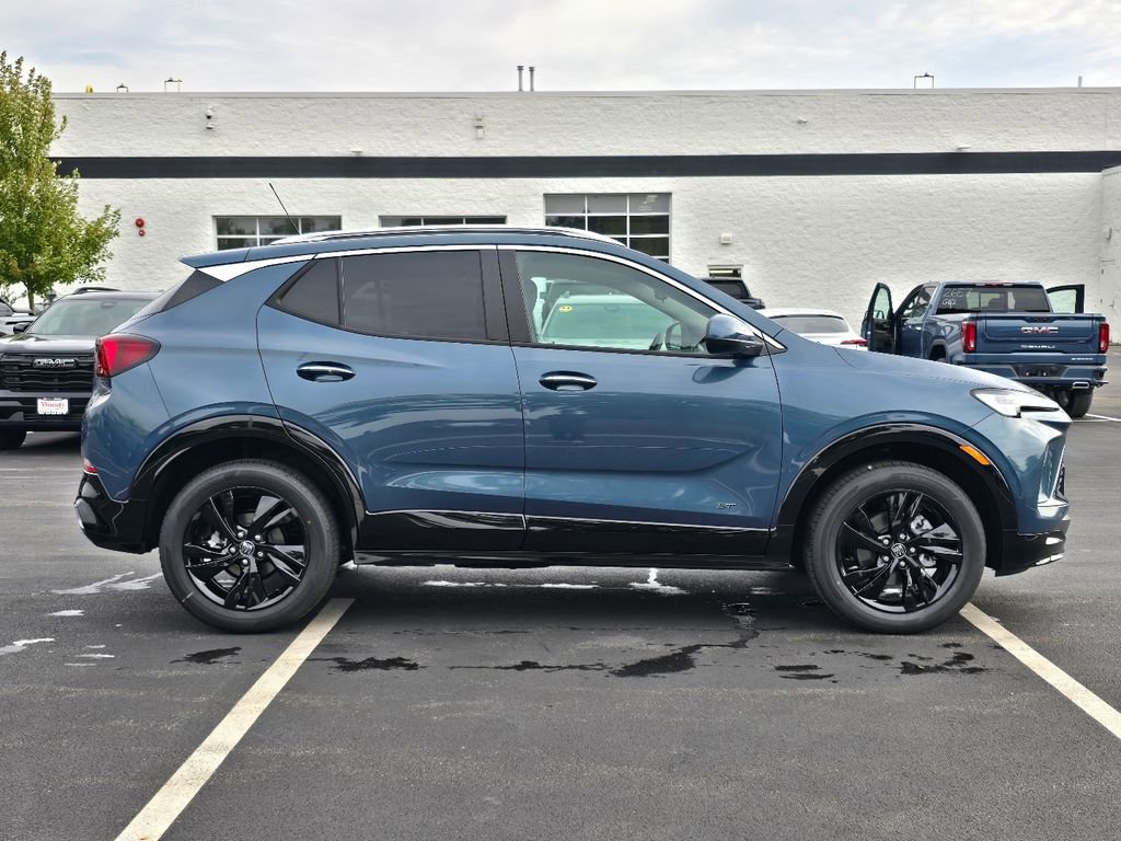 New 2026 Buick Encore GX Sport Touring image 9