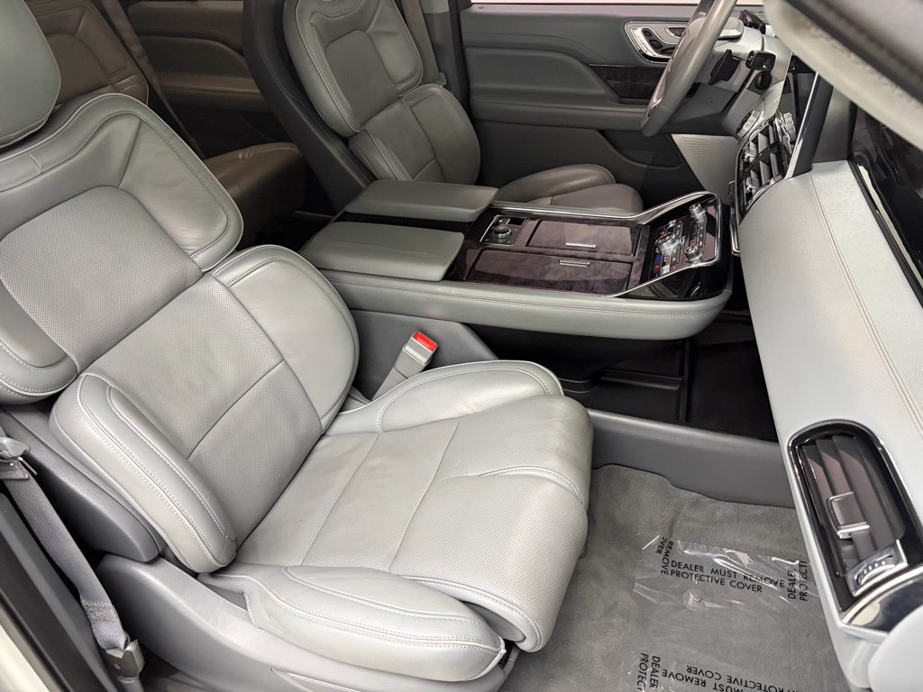 Used 2019 Lincoln Navigator Reserve AWD/4WD image 53