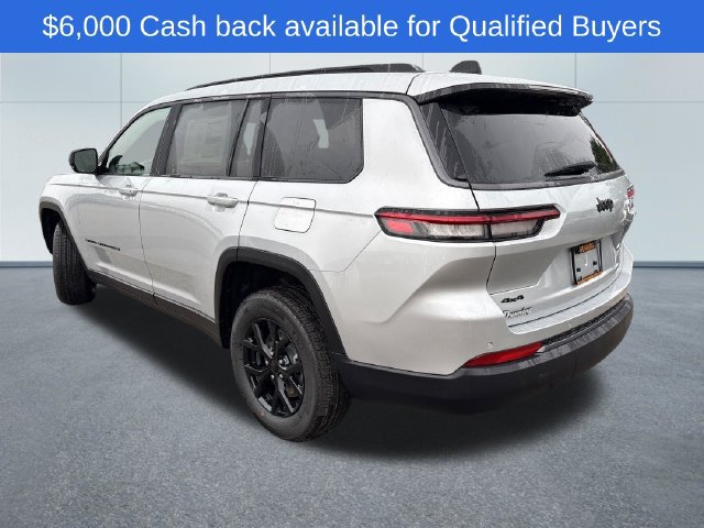 New 2026 Jeep Grand Cherokee L 4WD image 2