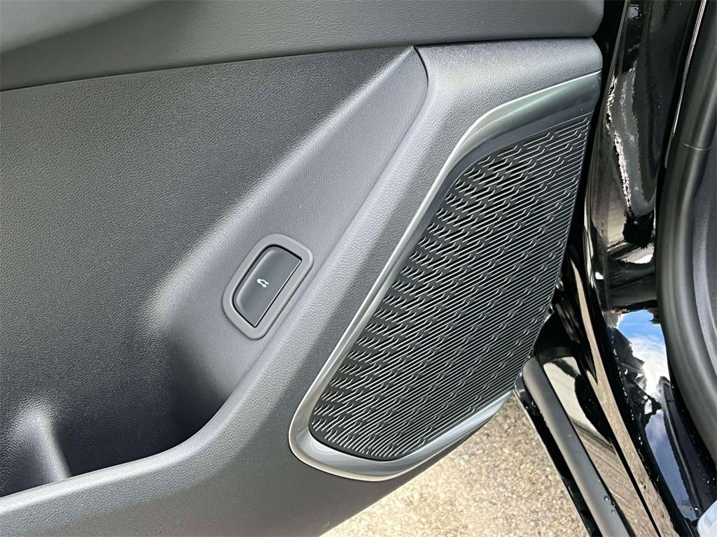 New 2026 Buick Enclave Avenir w/ Super Cruise Package image 23