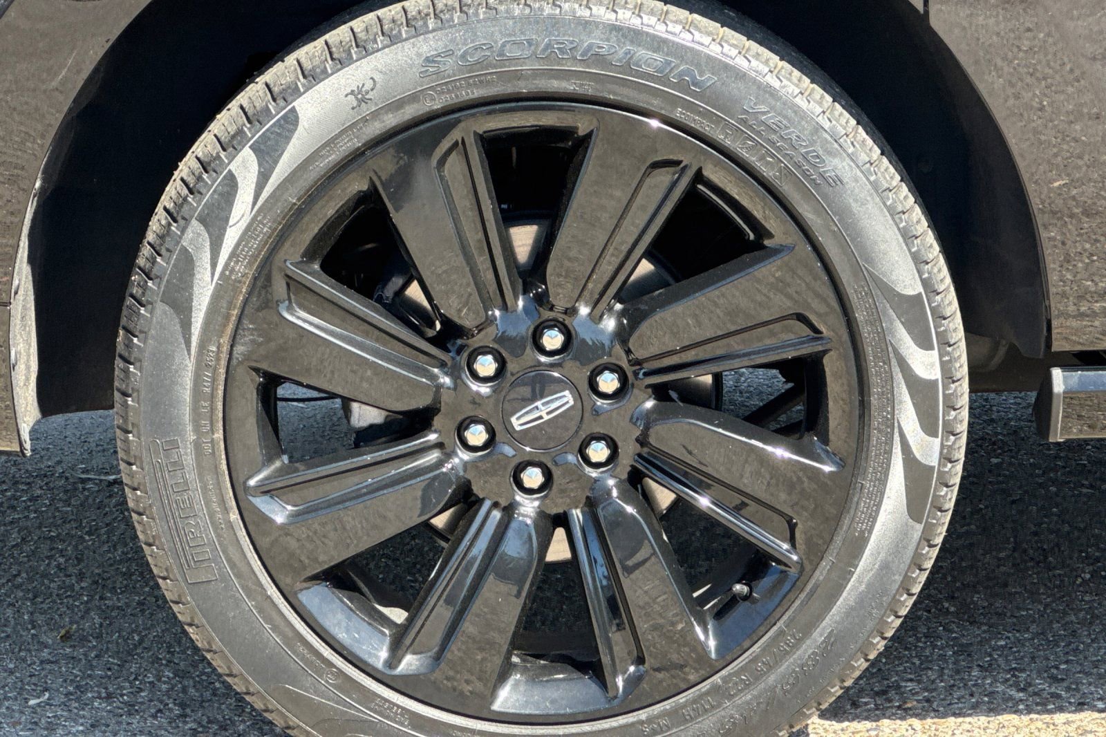 Used 2023 Lincoln Navigator L Reserve w/ Monochromatic Package image 26