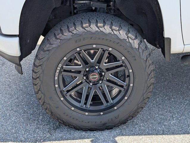 Used 2019 Chevrolet Silverado 1500 RST AWD/4WD image 13