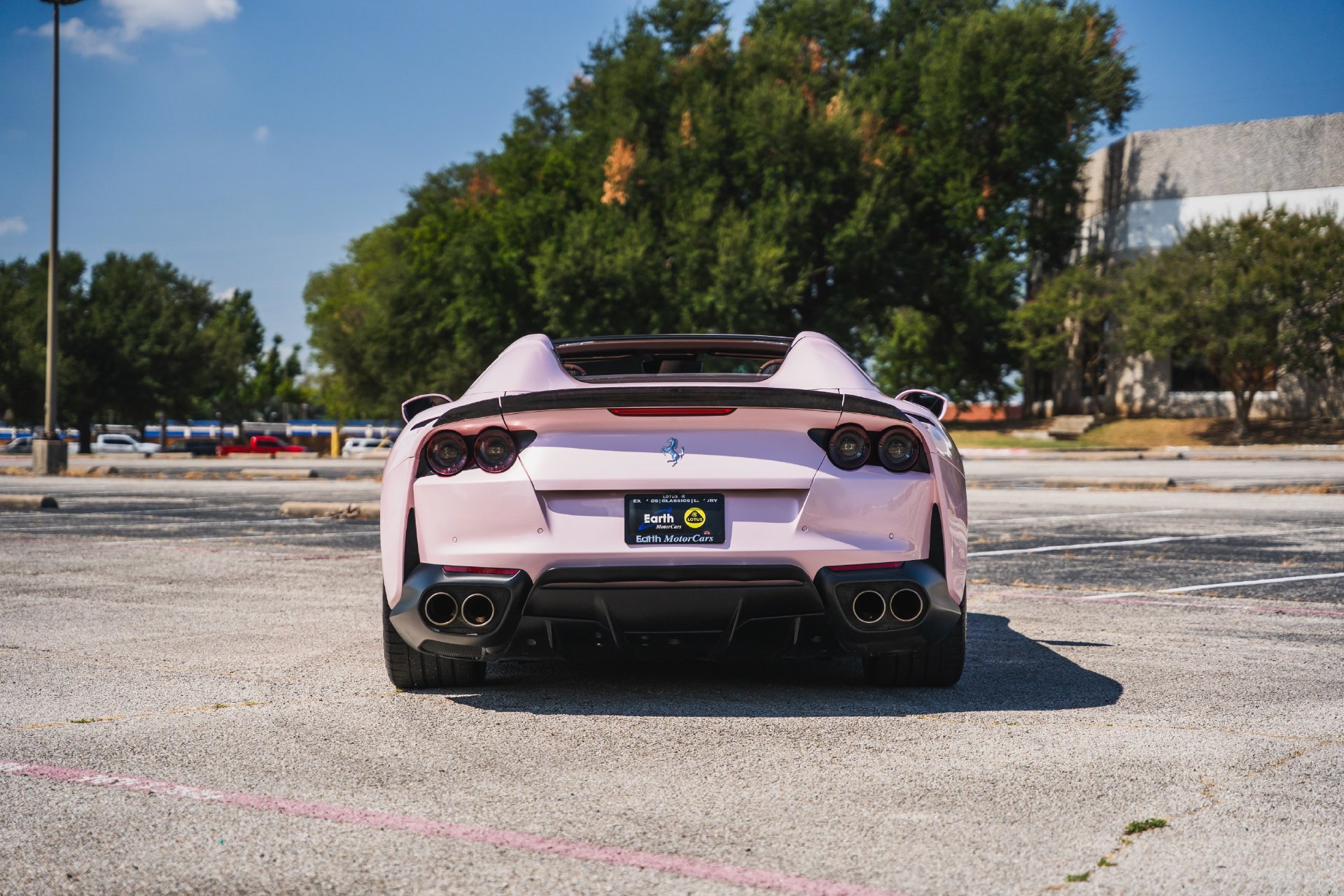 Used 2021 Ferrari 812 GTS RWD image 14