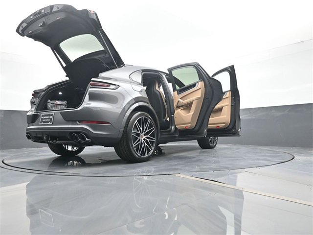 New 2026 Porsche Cayenne S image 26