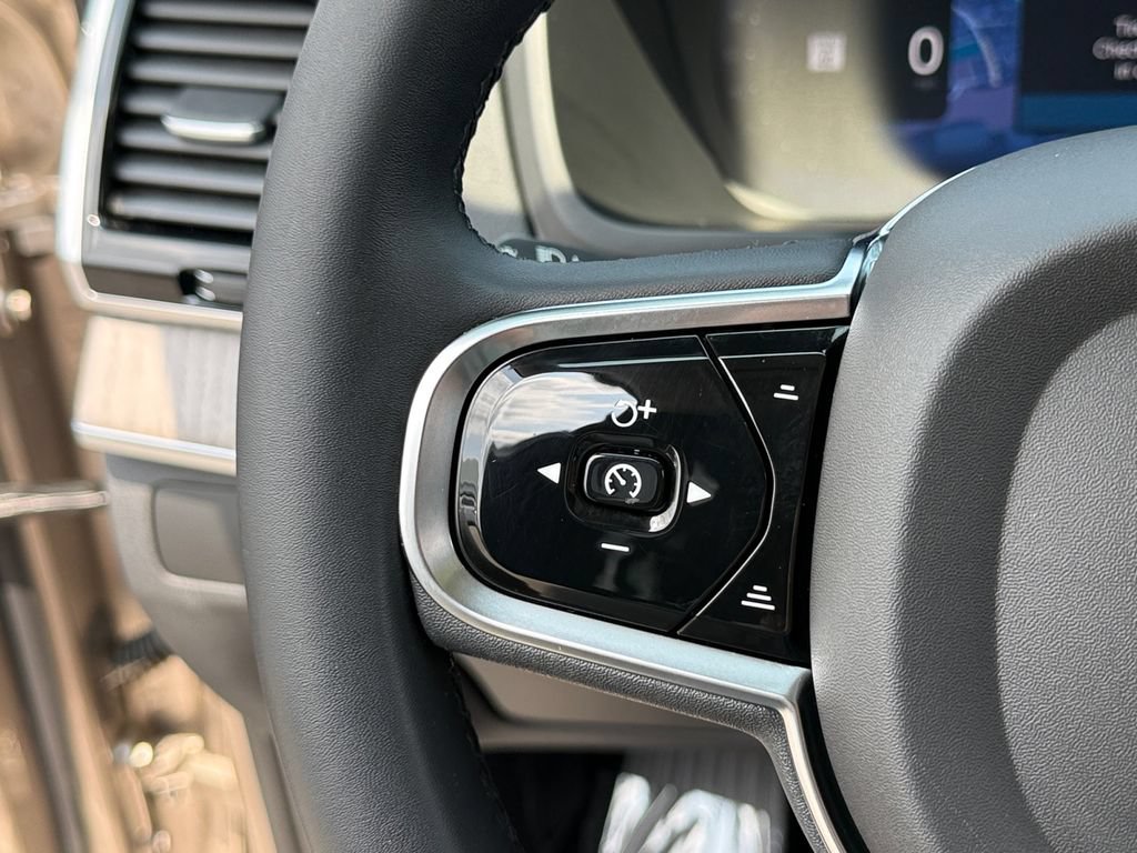 Certified 2023 Volvo XC90 B6 Ultimate w/ Protection Package AWD/4WD image 22