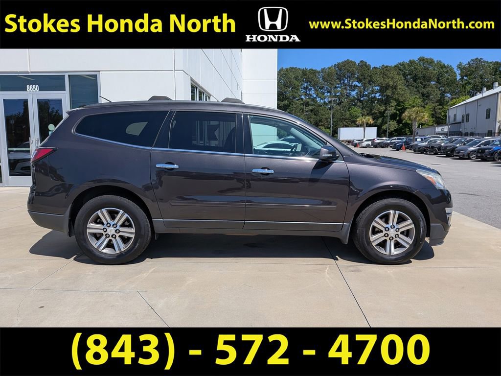 Used 2017 Chevrolet Traverse LT image 10