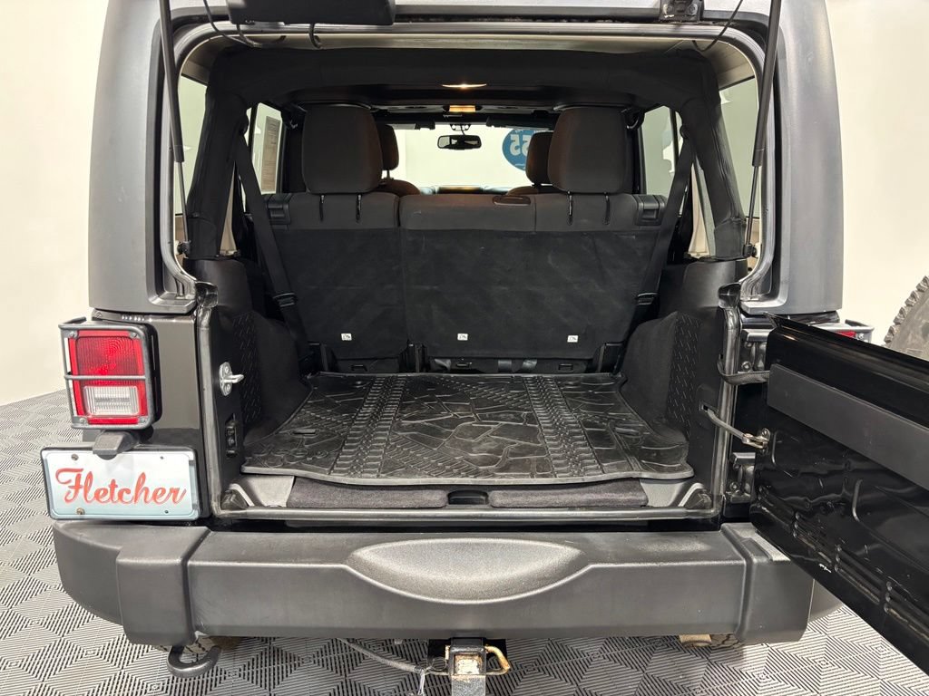 Used 2016 Jeep Wrangler Unlimited Sport w/ Quick Order Package 24S AWD/4WD image 24