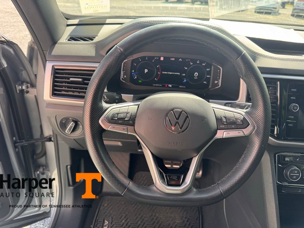 Used 2023 Volkswagen Atlas Cross Sport SEL R-Line image 17