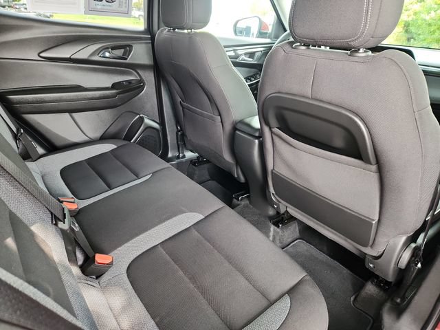 Used 2025 Chevrolet TrailBlazer LT AWD/4WD image 28